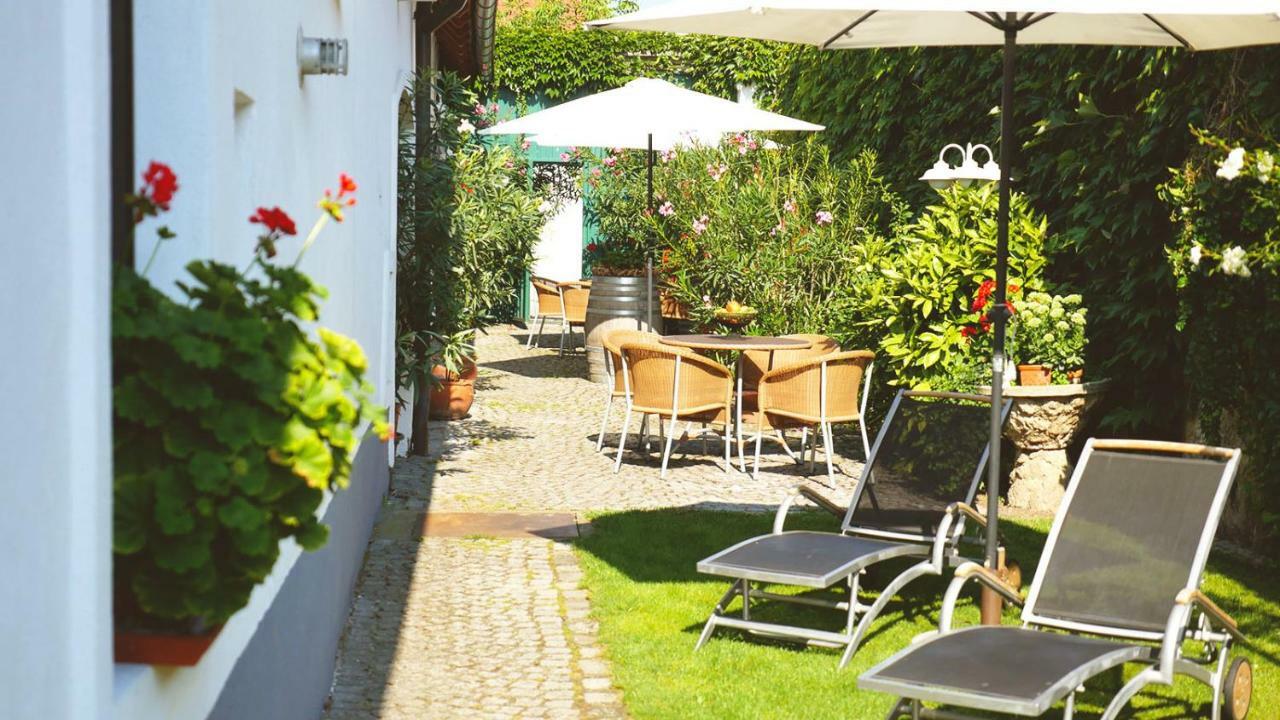 Gaestehaus Doris Purbach am Neusiedlersee Eksteriør bilde
