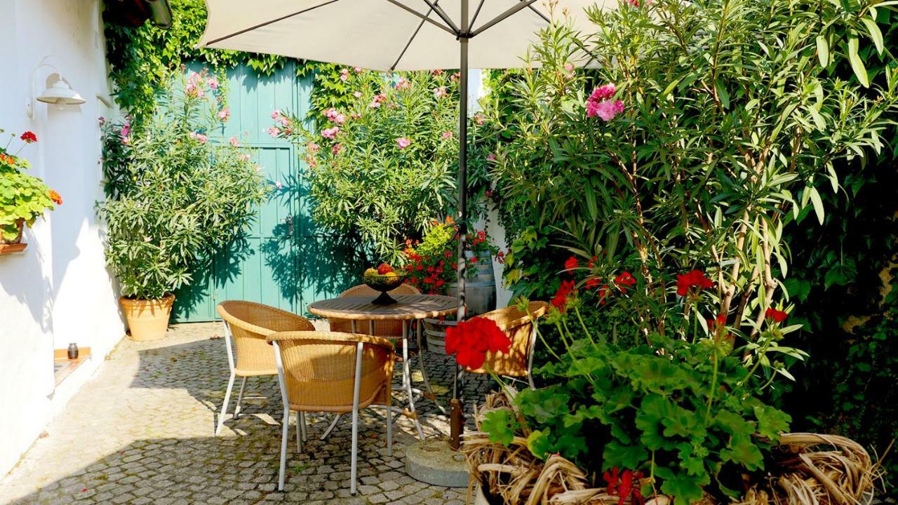 Gaestehaus Doris Purbach am Neusiedlersee Eksteriør bilde